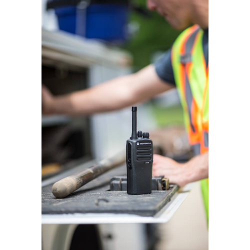 Motorola DP1400 VHF analoog